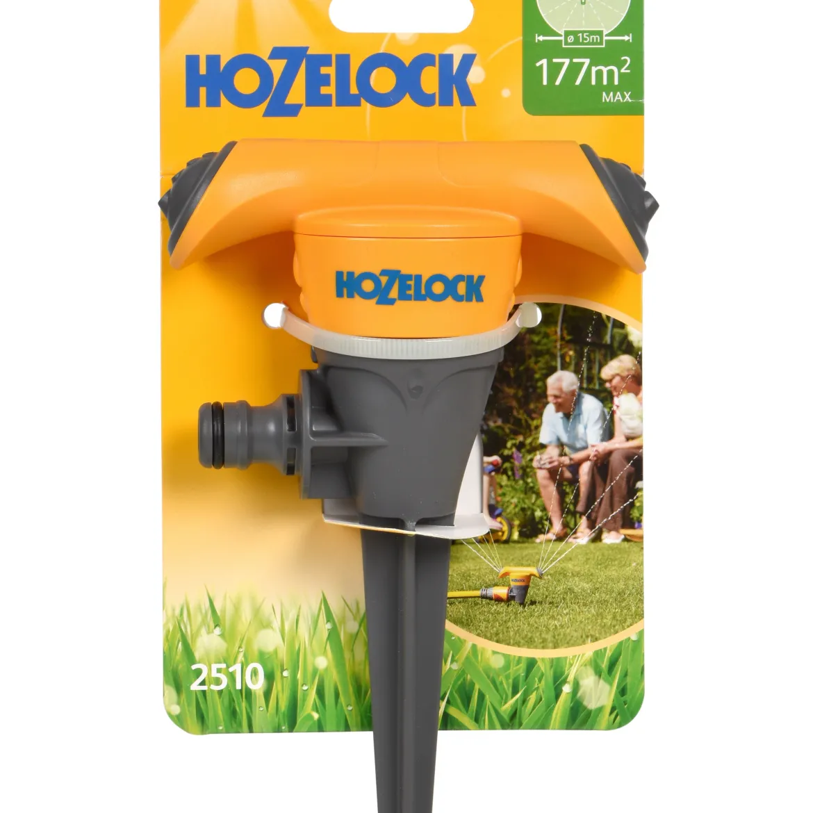 Arroseur rotatif pour les zones circulaires HOZELOCK - Une pelouse verte sans effort