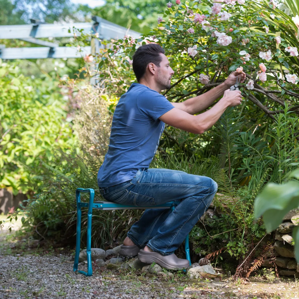 Banc vert agenouilloir - Jardinez sans mal de dos