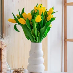 5 Tulipes longues tiges jaunes - Des bouquets jaunes tout prêts